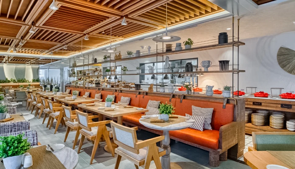 هتل فرست کالکشن بیزنس بی دبی